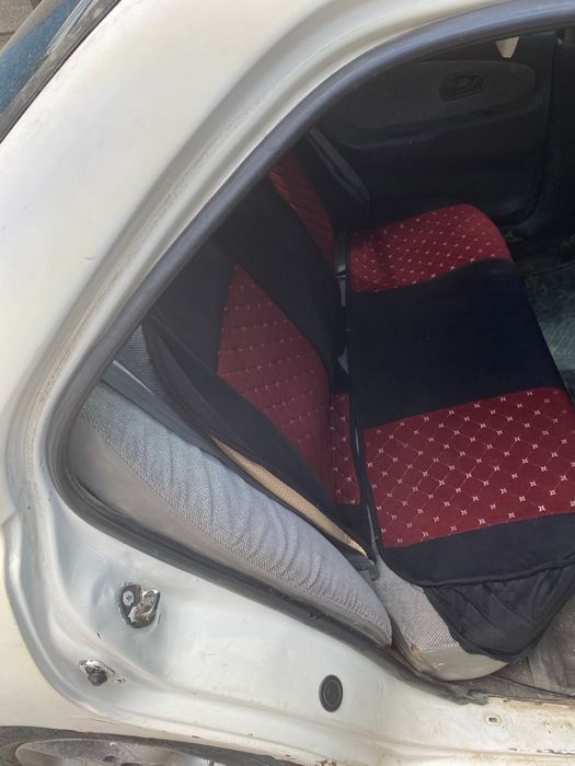 Продам машину мицубиси лангер 1995г