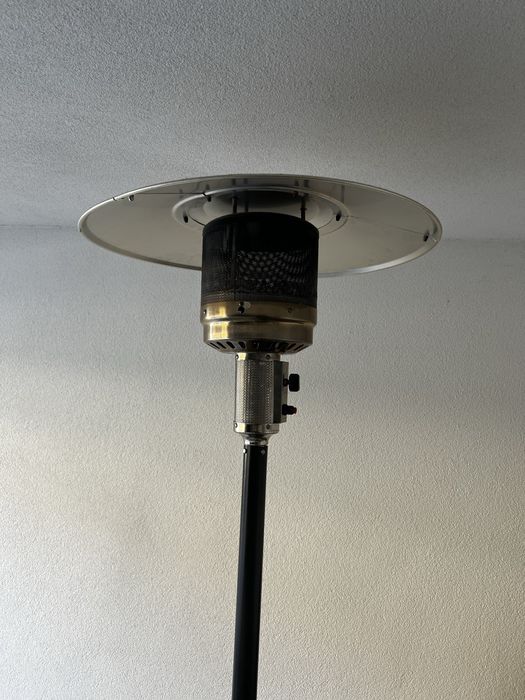 Газов отоплител за открито