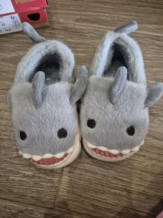 Пантофи за момче