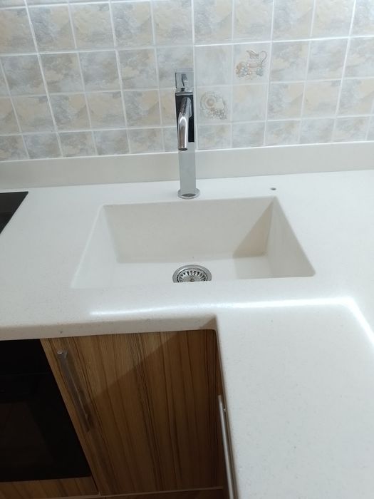Столешницы из искусственного камня