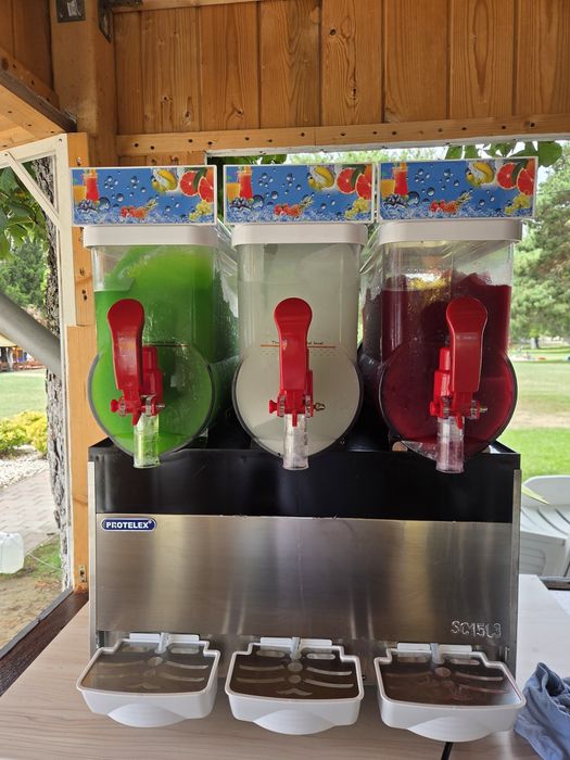 Aparat de slushie granita aproape nou