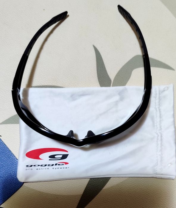 Нови мъжки  слънчеви очила Goggle ,черен гланц ,черни лещи 40  лв