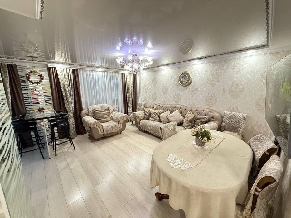 Продается евротрешка! Срочно! Подзодит под ипотеку!