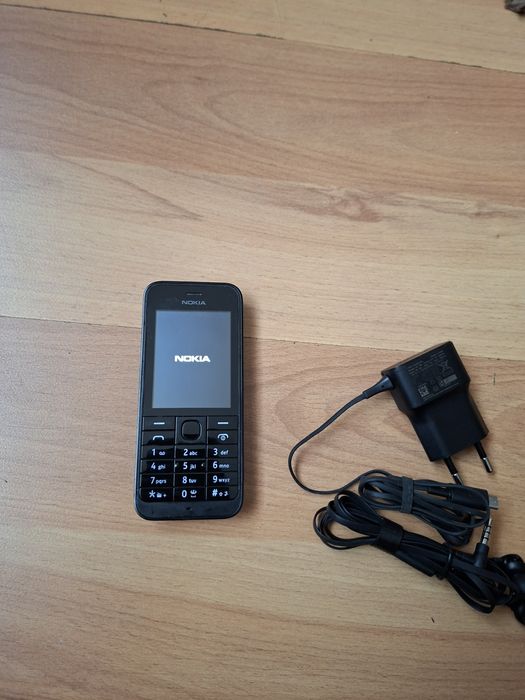 Vind telefon Nokia.