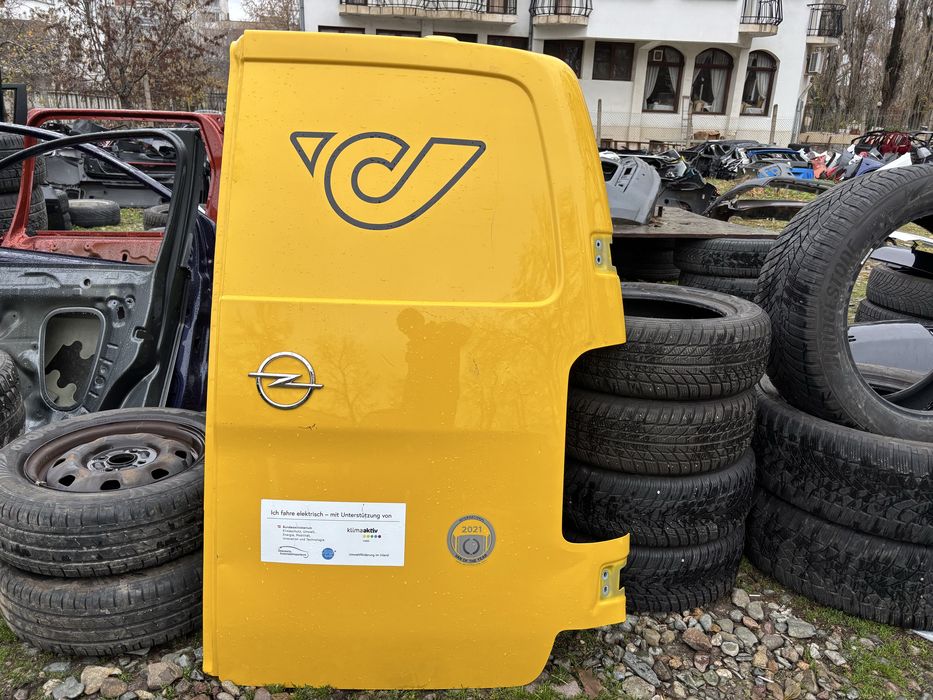 Врата  Toyota Proace,Opel Vivaro,Citroen Jumpy