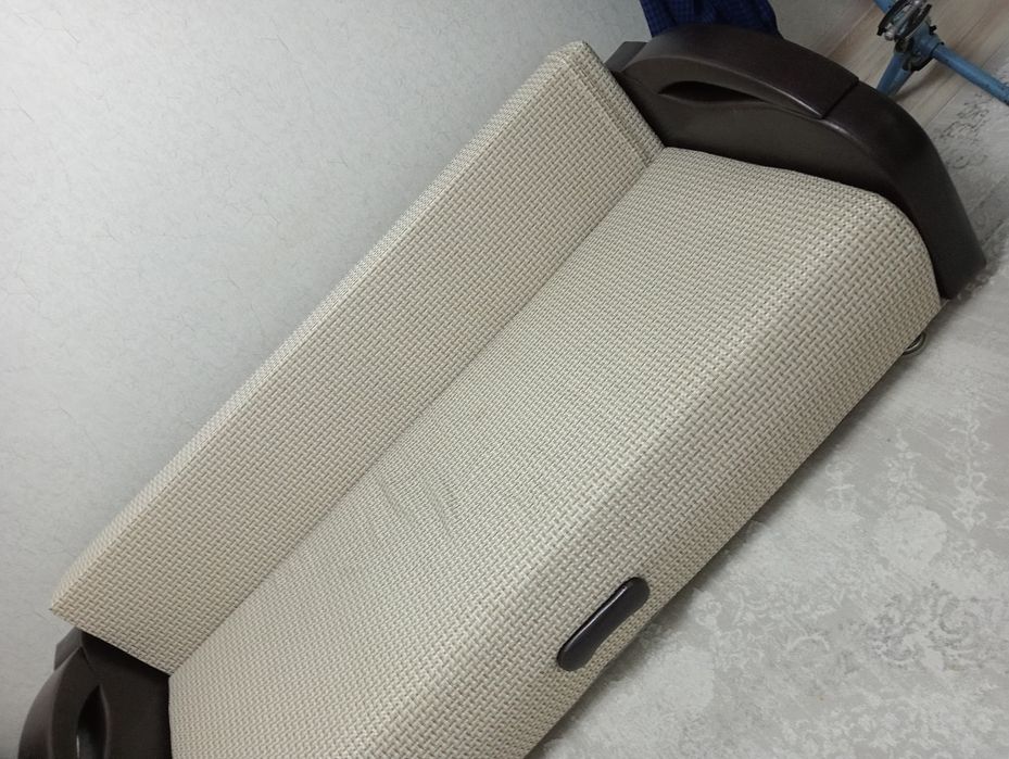 Продам диван раскладной