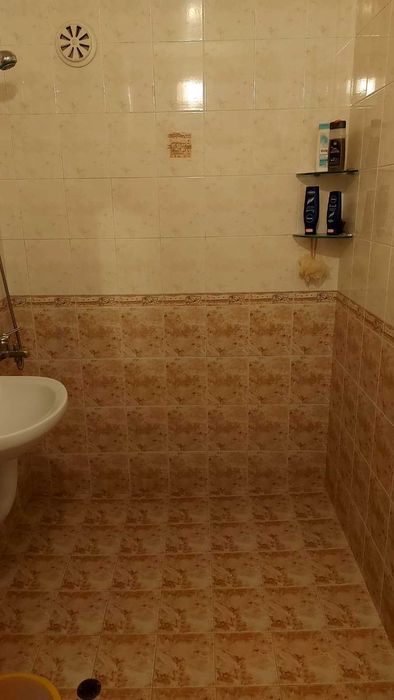 Продава се Тристаен апартамент в Хасково, Дружба 1 - 96 кв.м за 675 €/кв.м - Снимка #12