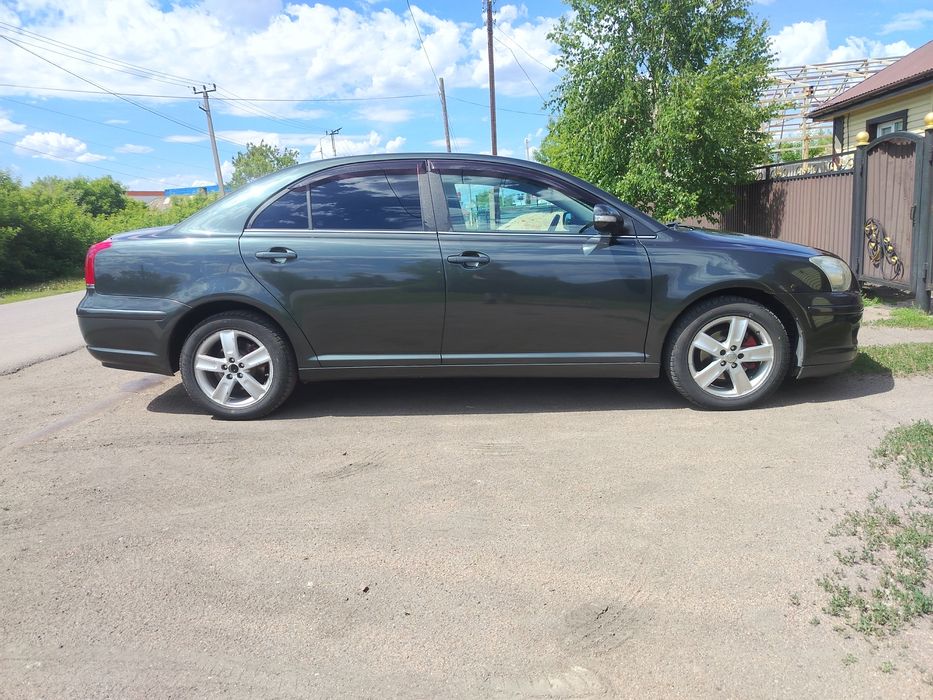 Продам тойота Авенсис