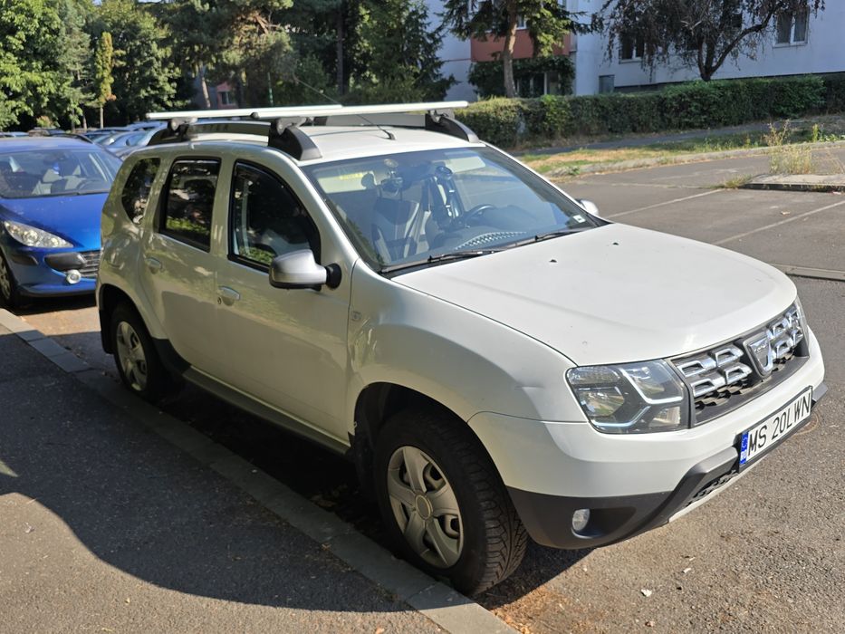Dacia Duster 1.2 benzina  an  2018, 5299 E