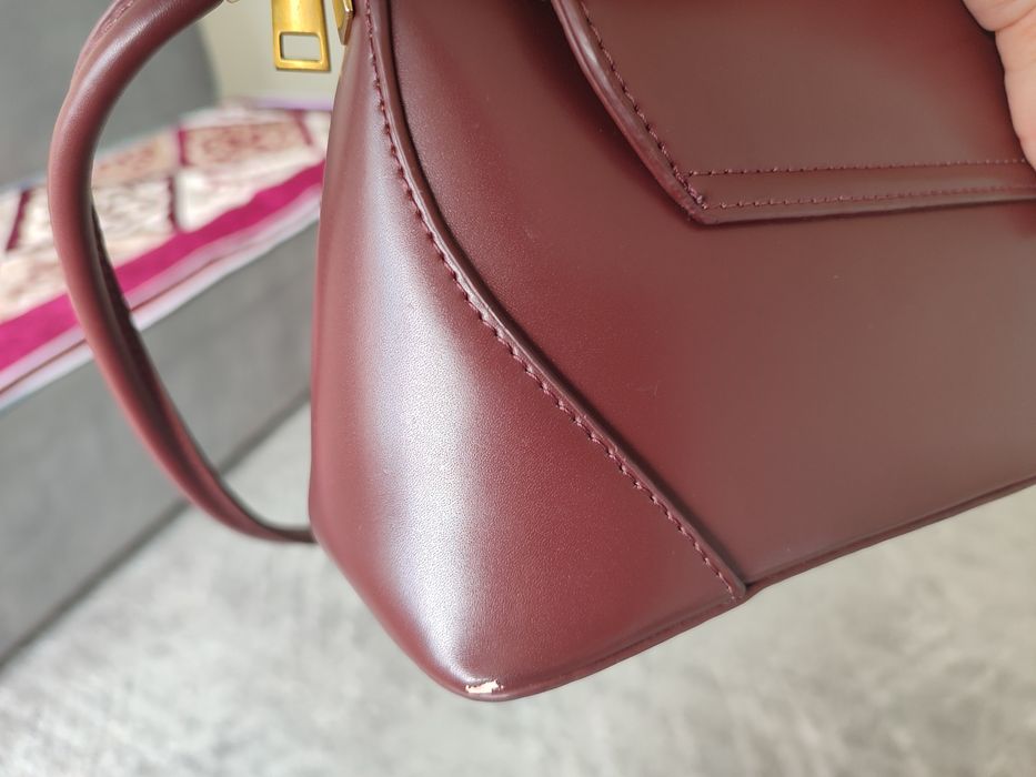 Женская сумка бордовая