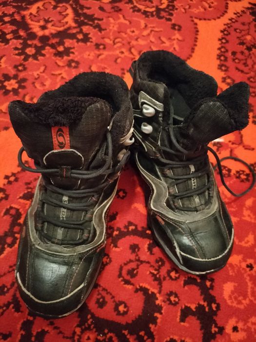 Ботинки Salomon, оригинал, в хорошем состоянии.