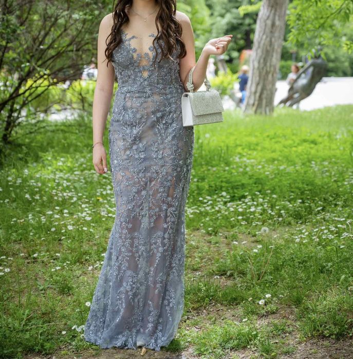 Бална  рокля размер М/ 2025 година