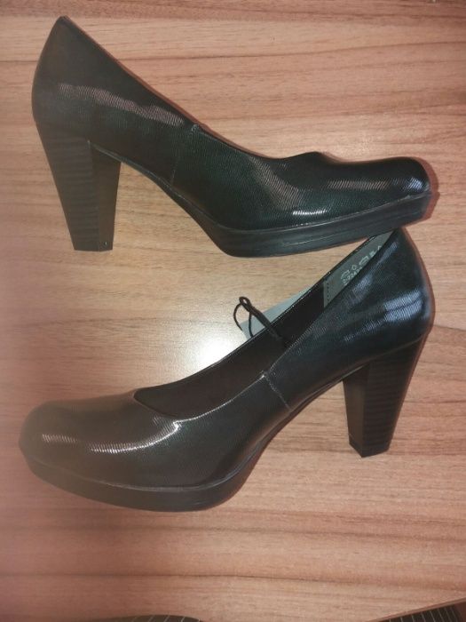 Елегантни обувки
