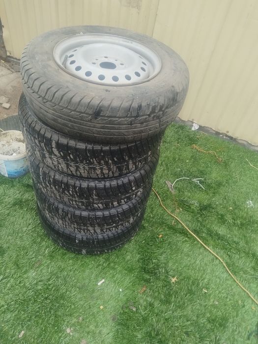 Продам белшины диаметром 13