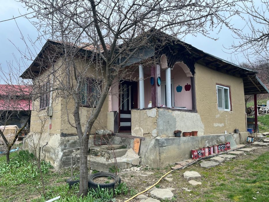 Casă de vânzare preț negociabil