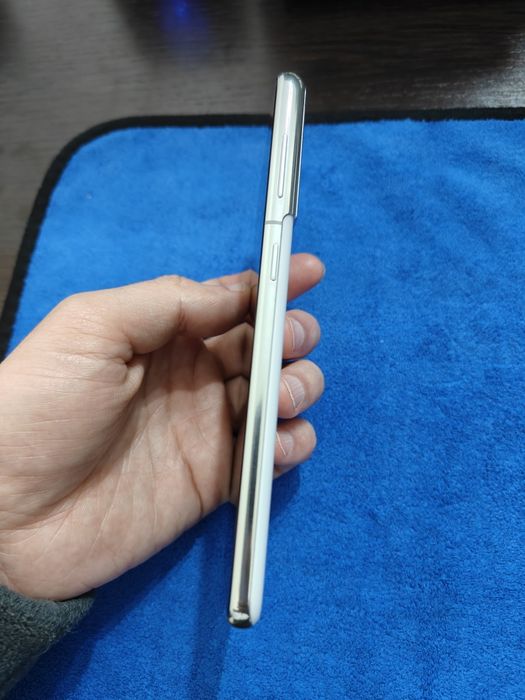 Samsung s21 5G 8/256 gb