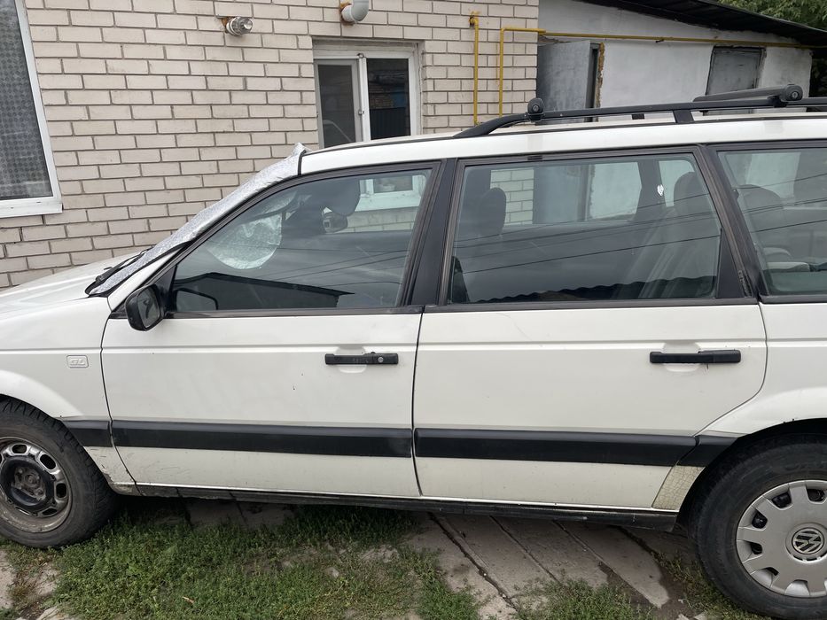Пассат машину продаю