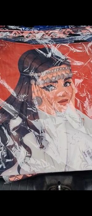 Шопперы сумки в национальном стиле
Забирать с левого берега райо