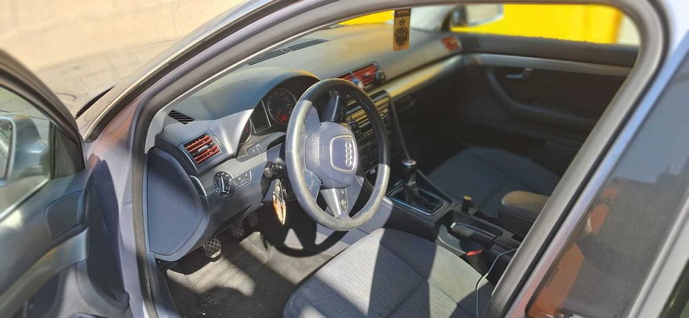 Vând Audi A4 B7 2005