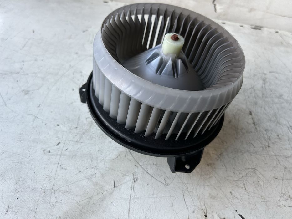 Вентилатор/моторче парно хонда црв 3/Ventilator parno Honda CR-V 3