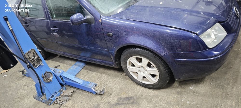 VW Bora 1.6 sr AKL на части