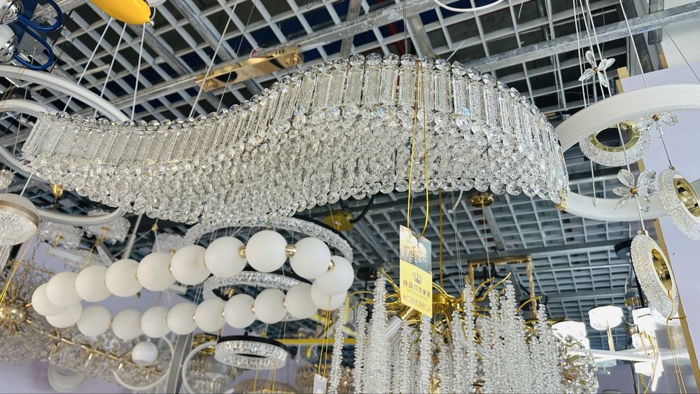 Продам люстру для дома