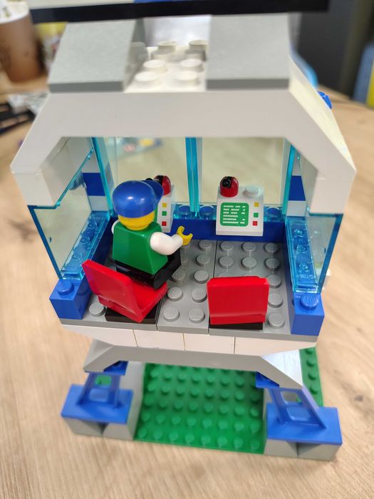 Лего Lego City и Shell.
