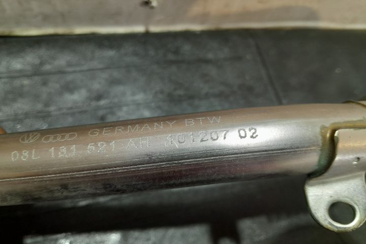 Conducta EGR 03L131521AH 03L131521AH Seat Exeo prima generatie