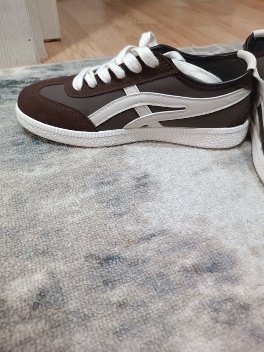 Продам кеды в отличном состоянии