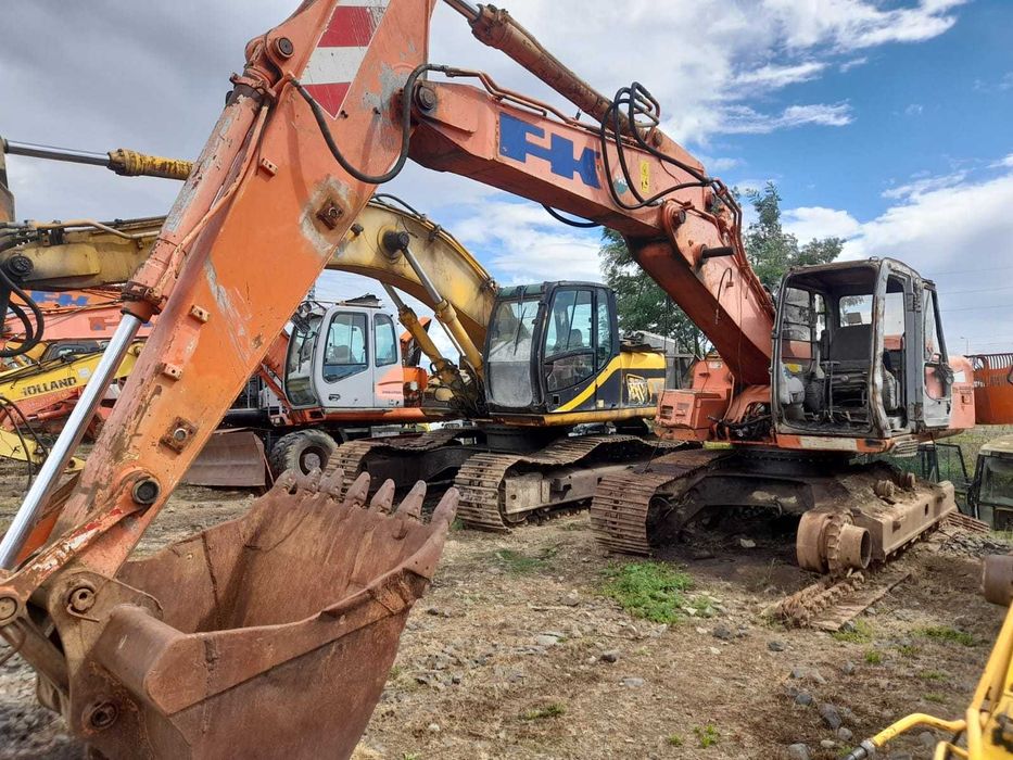 Brat excavator pe senile Fiat Kobelco EX235