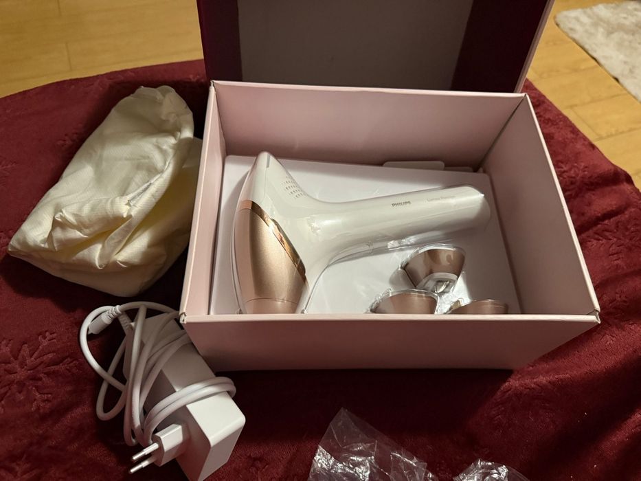 Vand epilator laser Phillips Lumea Prestige cu 4 capete