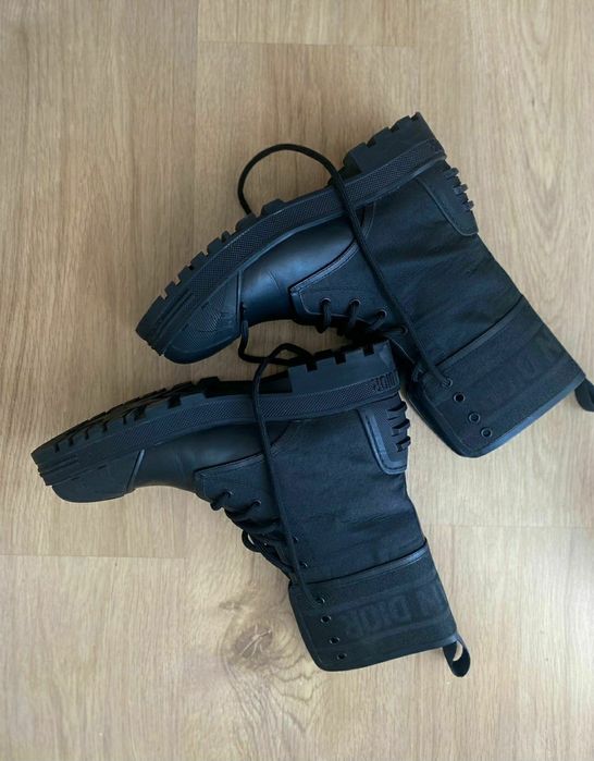 Ghete, pantofi Dior pentru vara