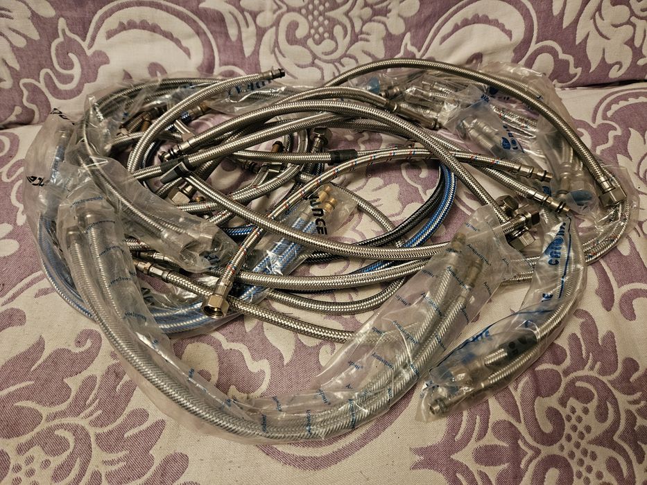 Шланги для смесителя новые