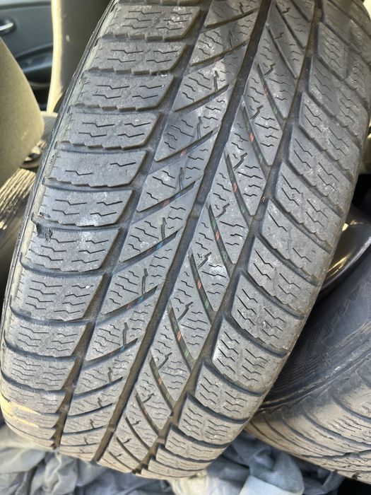 Set 4 Cauciucuri Anvelope iarnă Firestone Winterhawk 205/55 R16 H + capace BMW