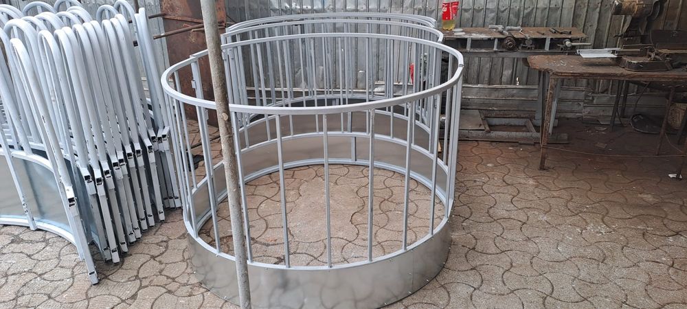 De vânzare Iesle rotunde pentru vaci și oi