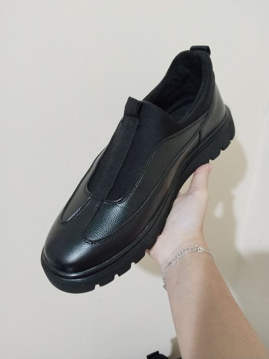 Оек кийим сотилади янги ичи начосли