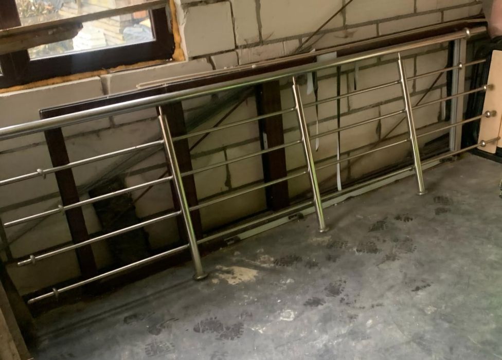 Balustrada inox și scari