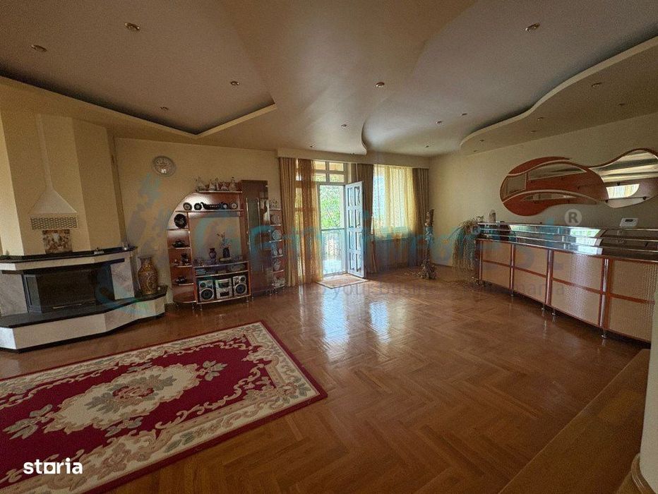 GAMINVEST Vila cu 13 camere si 3000 mp teren in Sanmartin,Bihor,V4221