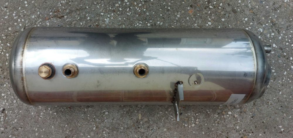 Boiler inox,cu serpentina fix inox de 48 l .