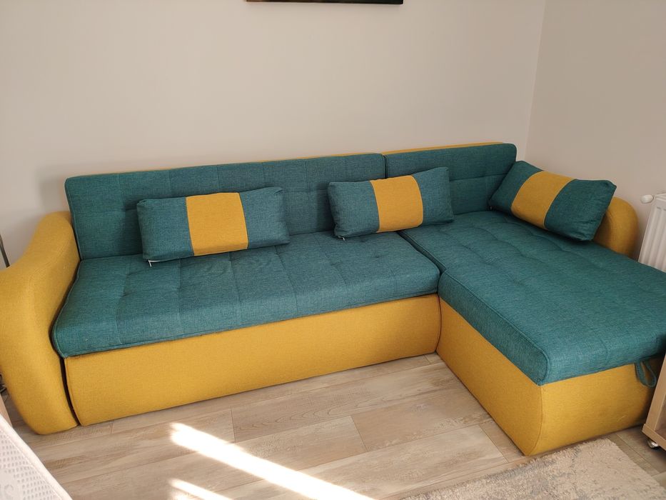 Canapea extensibila cu spatiu de depozitare(150/270)