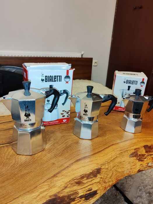 Bialetti /Биалети италиаска класическа кафеварка