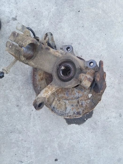 Fuzeta stanga fata 1.9 tdi skoda roomster 5j