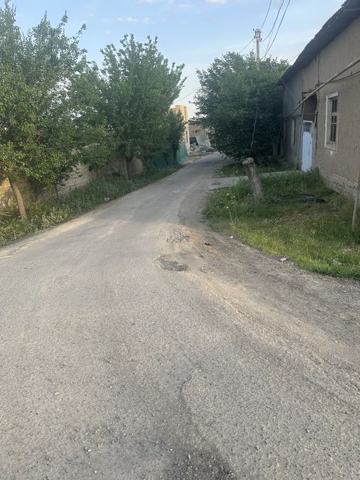 Nazarbekda uy sotiladi