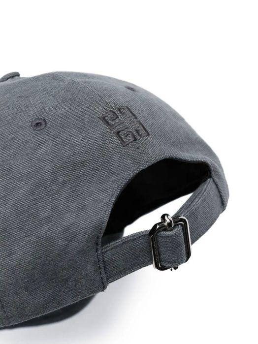 Бейсболка Givenchy