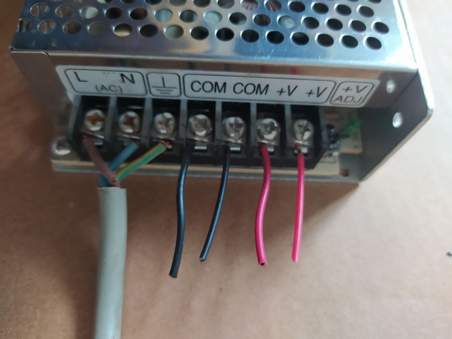 Блок питания 12V, 10A.