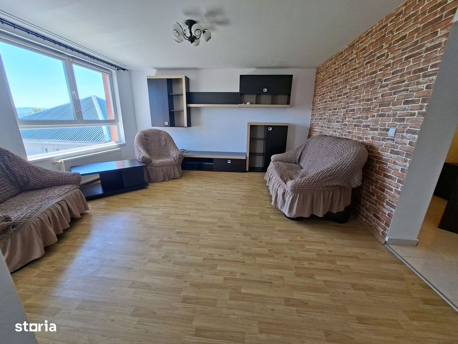 Apartament cu 3 camere si garaj - super pret