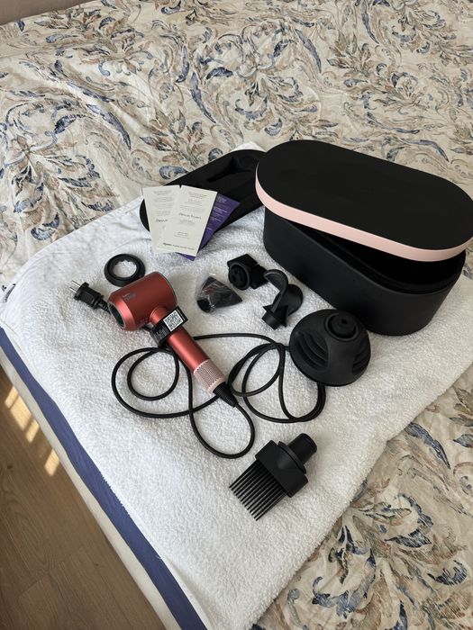 Dyson сешоар Nural