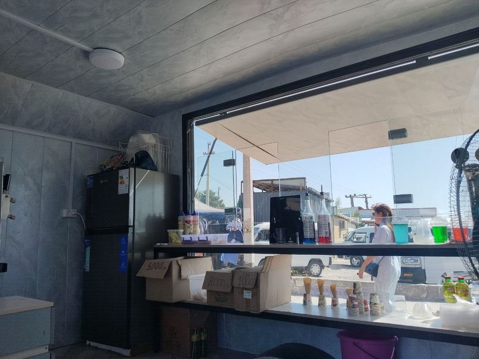 Ko'chma do'kon food trukt