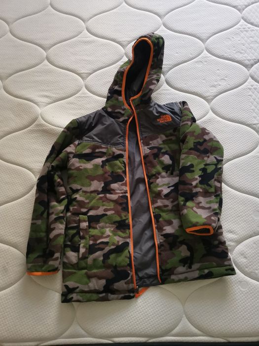 Детско яке с две лица