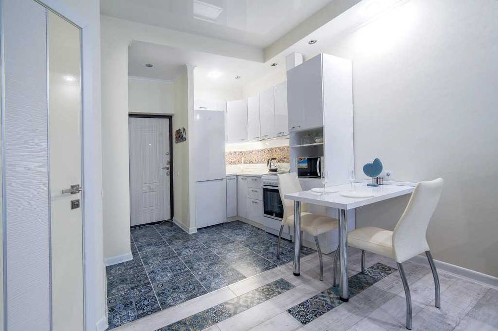 Дава се под наем Двустаен апартамент в София, Център - 64 кв.м за 688.5 € - Снимка #1